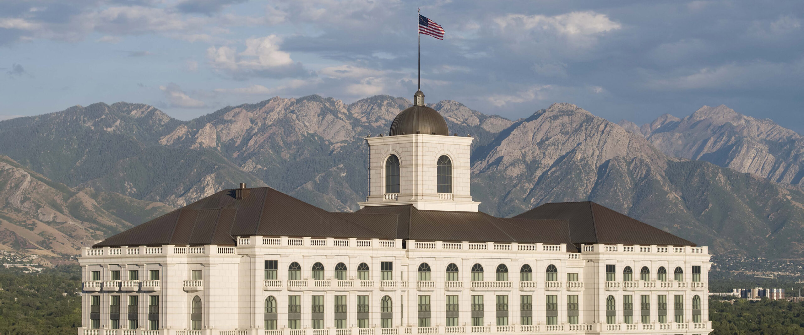 View of hotel with mountains in the background