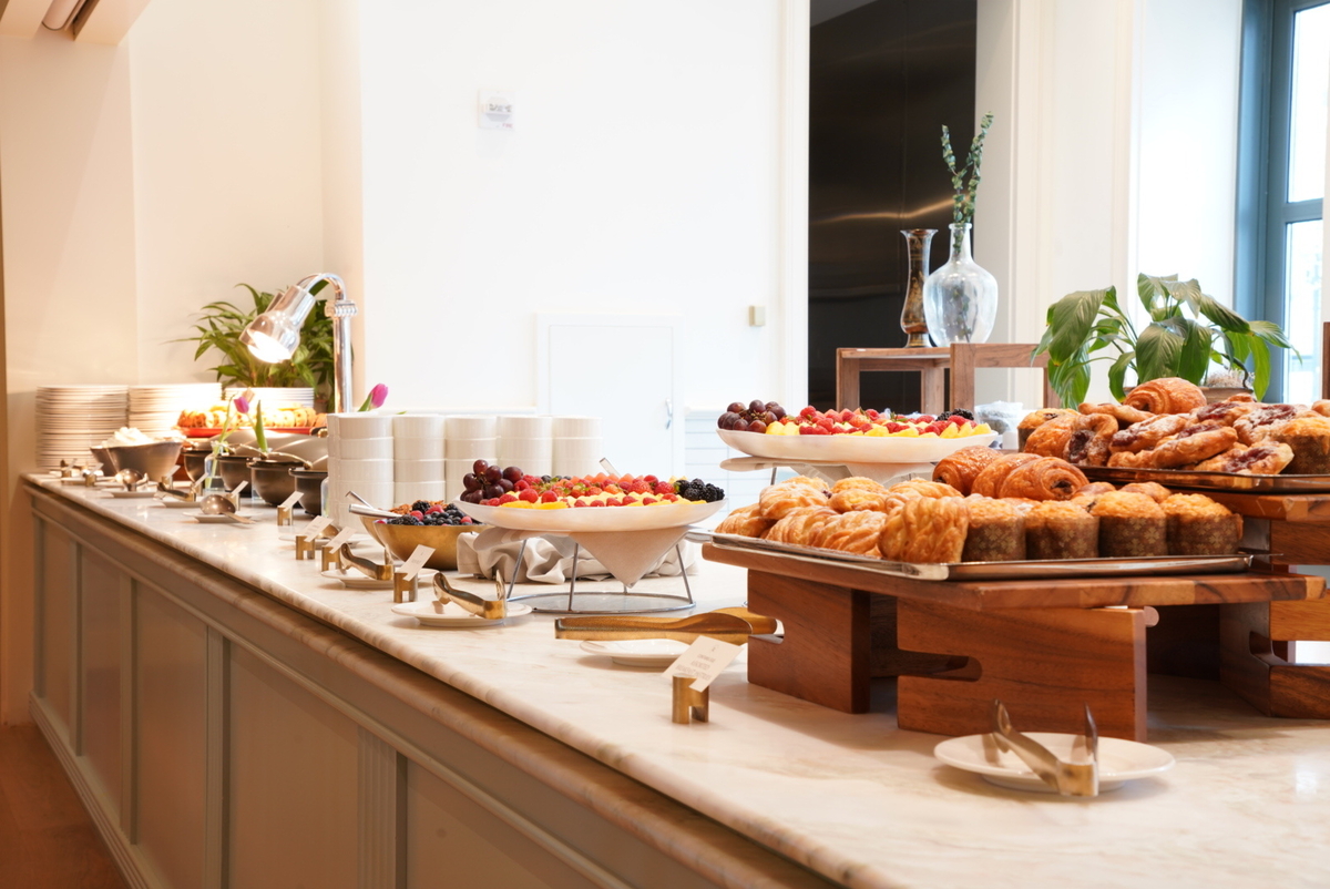 brunch buffet