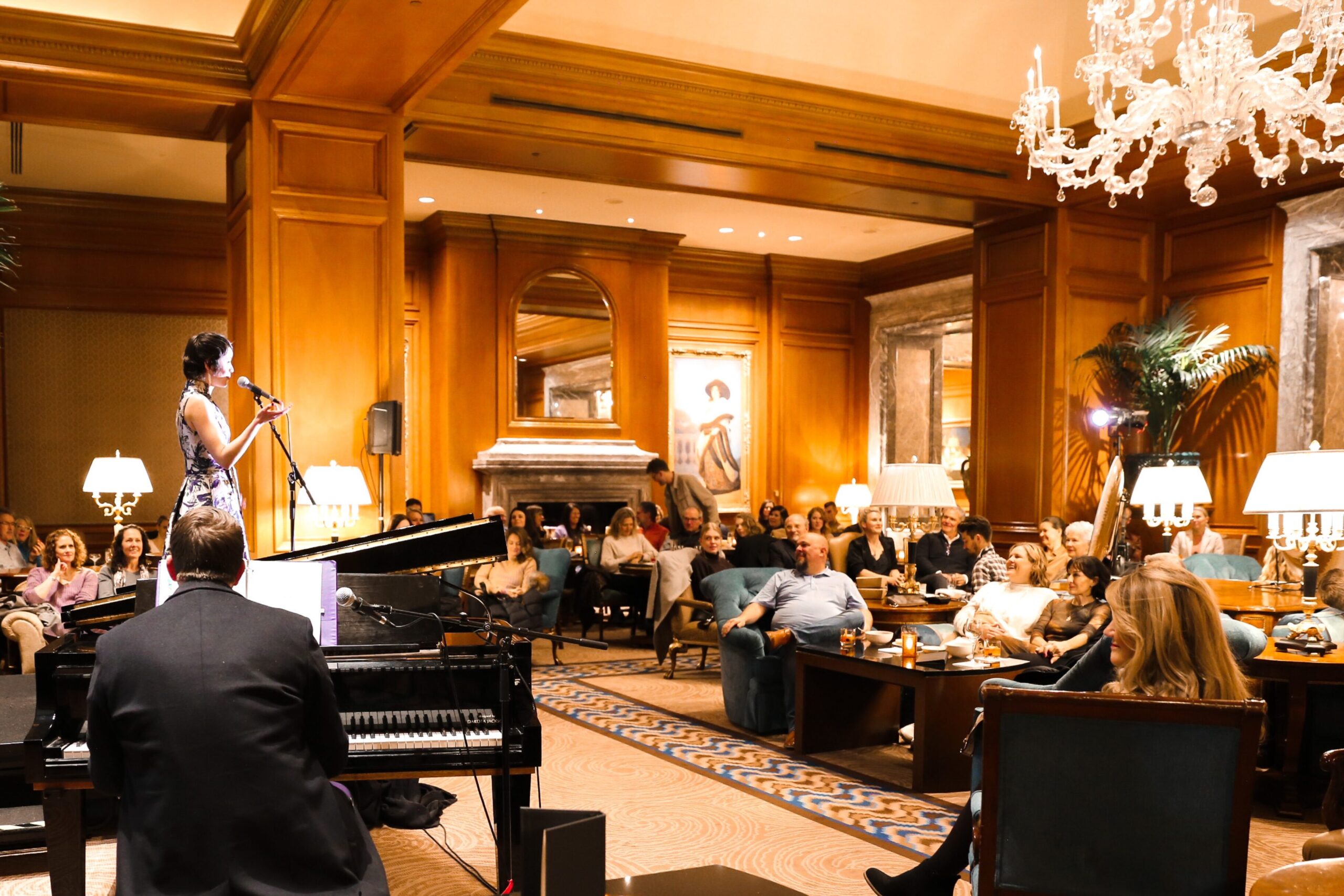 live singer at lobby lounge